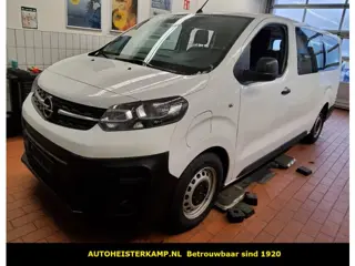 Opel Vivaro-e L3 75 kWh 9 zitter 33.759 inclusief BTW Trekhaak Camera