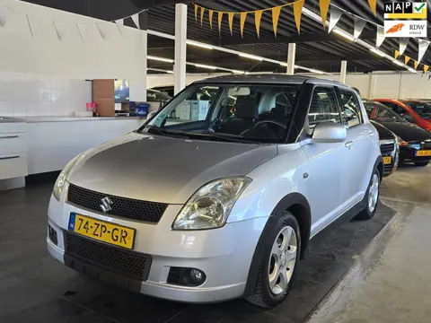 Suzuki Swift 1.5 Exclusive/AIRCO/5-DEURS/BOEKJES AANWEZIG/