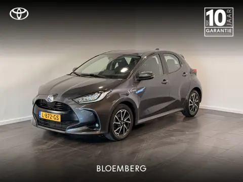 Toyota Yaris 1.5 Hybrid Dynamic | Apple Carplay | Stoelverwarming | All season banden |
