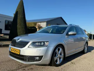 Skoda Octavia Combi 1.6 TDI Greentech Style Businessline 2016 Navi/Clima/Lmv