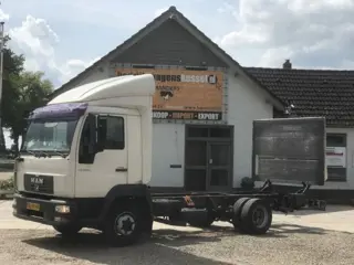 MAN LE 8.140 Chassis Laadklep (bj 2002)