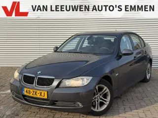 BMW 3-serie 320i Business Line | Nieuw Binnen! | Automaat | Navigatie | Cruise Control | Boekjes + 2