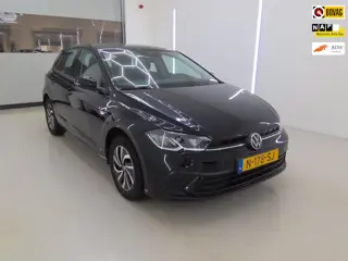Volkswagen Polo 1.0 TSI Life+Led+apple-carePlay+Parkeer-Hulp+Vitrual+afneembare = TOP !!