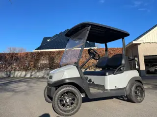 Clubcar Tempo Grey de luxe met nieuwe LM velgen (bj 2019)