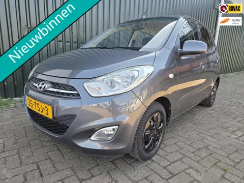 Hyundai I10 1.2 Plus 4 cylinder 82pk