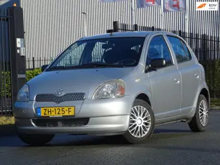 Toyota Yaris 1.0-16V VVT-i Sol 5DRS AIRCO/CARPLAY/APK