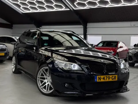 BMW 5-serie Touring 523i M-Pakket Facelift High Executive