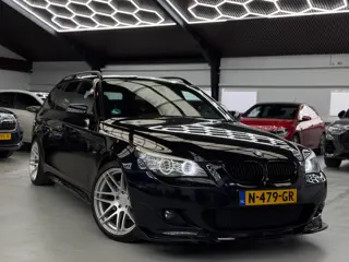 BMW 5-serie Touring 523i M-Pakket Facelift High Executive