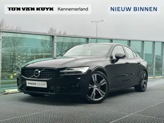 Volvo S60 2.0 B4 R-Design / Trekhaak / Elek. verstelbare bestuurdersstoel / Stoel+stuur verwarming /