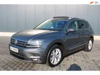 Volkswagen Tiguan 2.0 TSI 4Motion Highline SCHUIFDAK TREKHAAK