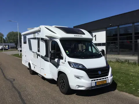 Knaus R22 700 MEG PLATINUM AUTOMAAT, LEVEL, 25.000KM