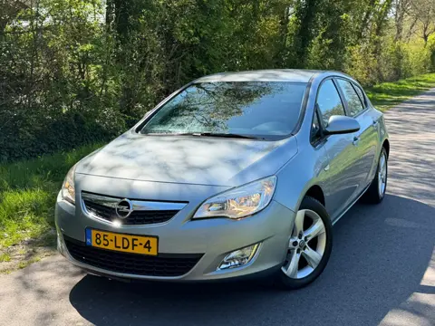 Opel Astra 1.4 Turbo Edition |120.000KM + Airco + Cruise Nu € 4.975,-!!!