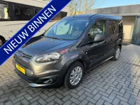Ford Tourneo Connect Rolstoelauto 3+1 - Bodemverlaging + Lier - Navigatie/Camera - 1e Eigenaar - Vol