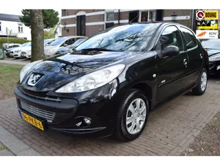 Peugeot 206 + 1.4 Millesim 200 Airco/Trekhaak