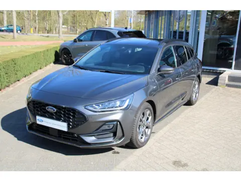 Ford FOCUS Wagon 1.0 EcoBoost 155 PK AUT. Hybrid ST Line X TREKHAAK AFNEEMBAAR | WINTERPACK | HEAD-U