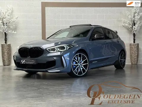 BMW 1-serie M135i xDrive High Executive Edition / Performance / Forged Carbon / Head-Up / Pano / Car