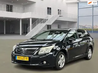 Toyota Avensis Wagon 2.0 VVTi Business AUT NAVI PSENSOR TREKHAAK 2 X SLEUTELS