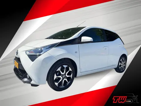 Toyota Aygo 1.0 VVT-i x-joy|NWE APK|AIRCO|CARPLAY|CAMERA|NAP