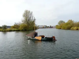 ZALMSCHOUW TE KOOP Z.G.A.N.