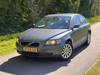 Volvo S40 1.8 Kinetic | Airco + Cruise control |