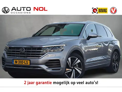 Volkswagen Touareg 3.0 TSi eHybrid 4MOTION | Trekhaak | Luchtvering | Pano | Leer | Memory