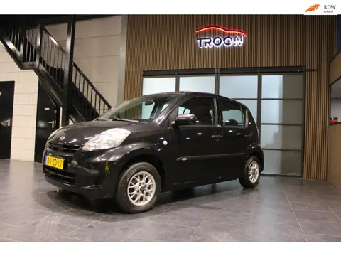 Daihatsu Sirion 2 1.0-12V Trend