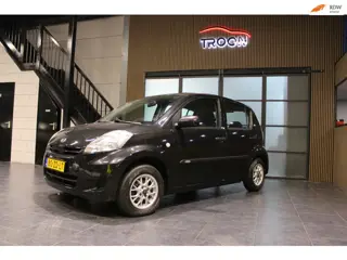 Daihatsu Sirion 2 1.0-12V Trend