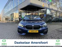 BMW 1-serie 118i Business Edition Panoramadak Navi Camera