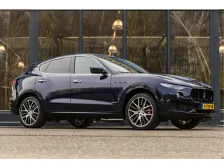 Maserati Levante 3.0 V6 AWD GranLusso (bj 2018, automaat)