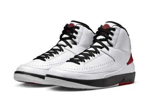 Air Jordan - Jordan 2 Retro OG Chicago (2022) - Sneakers -