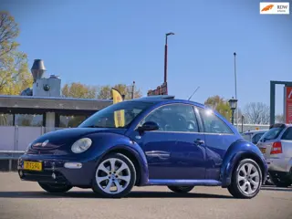 Volkswagen New Beetle 1.8-5V Turbo Highline // AUTOMAAT / AIRCO / STOELVERWARMING / SCHUIFDAK / LMV