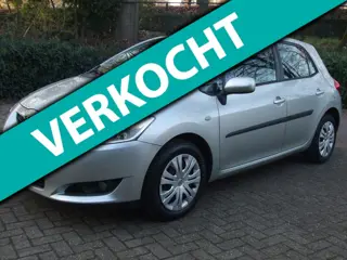 Toyota Auris 1.6-16V Sol clima en cruise control 5 drs NL auto grijs