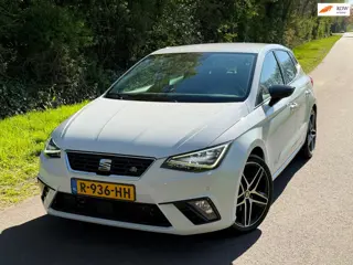 Seat Ibiza 1.0 TSI FR Business Intense | ACC + DAB + Camera Nu 10.975,-!!!