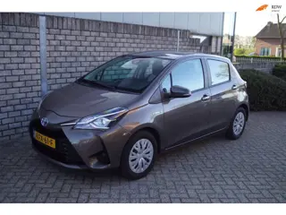 Toyota Yaris 1.5 Hybrid Active 5 Deurs Autom Clima Camera Cruise Botswaarschuwing Rijbaan Assist Ele