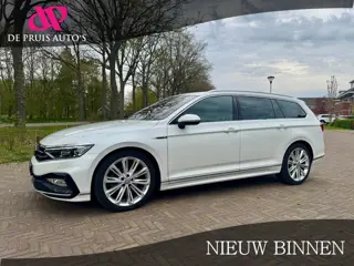 Volkswagen Passat Variant 2.0 TSI Elegance Business R Panodak Camera Trekhaak Dynaudio Navigatie