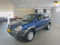 Hyundai Tucson 2.0i Dynamic Apk Nieuw,Airco,Cruise,N.A.P,Lm velgen,Trekhaak,2 sleutels+facturen!!!!