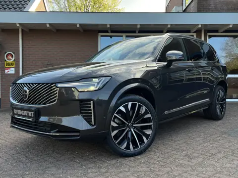 Volvo XC90 2.0 T8 Plug-in hybrid AWD Ultra Bright | 7 Persoons | Elek. Trekhaak | Luchtvering | Pano