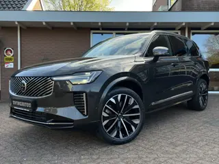 Volvo XC90 2.0 T8 Plug-in hybrid AWD Ultra Bright | 7 Persoons | Elek. Trekhaak | Luchtvering | Pano