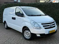 Hyundai H 300 2.5 CRDi | Airco | 3 Zits | Trekhaak