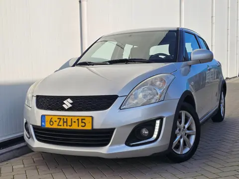 Suzuki Swift 1.2 Dynamic EASSS bj 2015 Dealer o.h. Nw.APK Veel Opties!