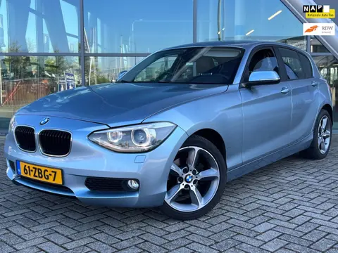 BMW 1-serie 116i Upgrade Edition 5-Drs, Camera, Vol Leder, Topstaat!