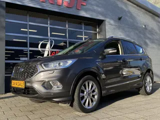 Ford Kuga 1.5 EcoBoost Vignale - Navigatie I Leer I Airco I Sport interieur & velgen I LED I PDC I D