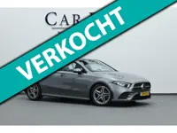 Mercedes-Benz A-klasse 180 AMG LED/VIRTUAL/HALF LEDER+S.VERWARMING/18" LMV/CAM/LINE/ACC/ECC/12 MDN G