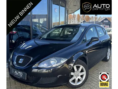 SEAT Leon 1.6 Reference | NIEUWE APK | Lichtmetalen Velgen |
