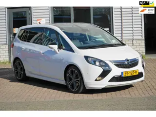 Opel Zafira Tourer 1.4 Cosmo 7p. PANO LEDER CAMERA