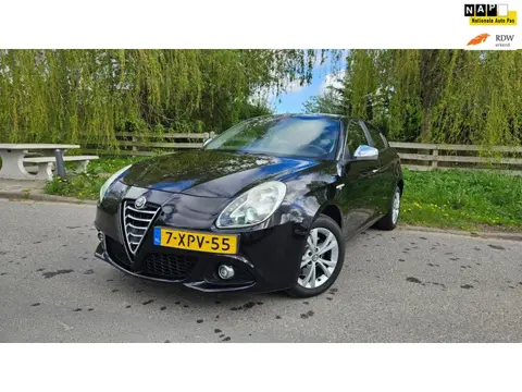 Alfa Romeo Giulietta Automaat | NAP | Distributie Gedaan | Sportief & Betrouwbaar