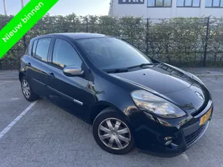 Renault Clio 1.5 dCi Night & Day Cruisecontrol Clima Leer