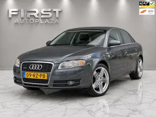 Audi A4 Limousine 3.2 FSI quattro Pro Line AUTOMAAT NAVI/CRUISE/YOUNGTIMER | NETTE AUTO !