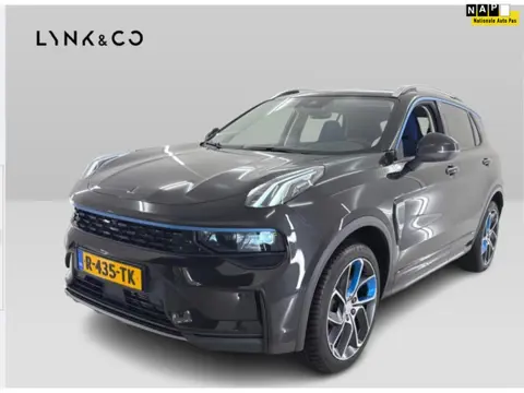 Lynk & Co 01 1.5 261pk PHEV 7DCTH | Orig.NL | PanoramaDak | 360 graden Camera | Carplay |
