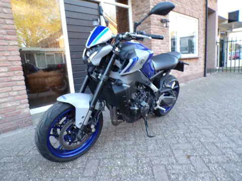 Yamaha Tour MT-09